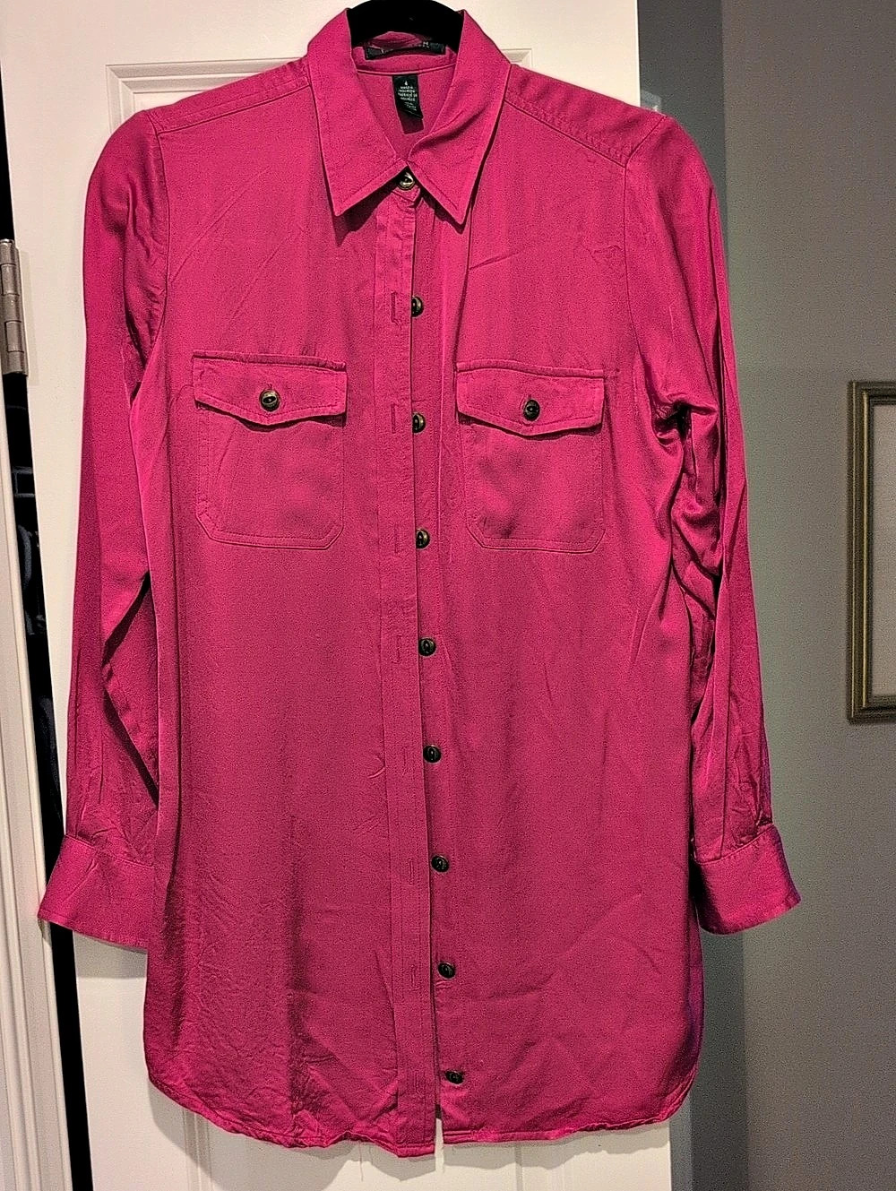 Lauren Ralph Lauren Button Front Silky Shirt in Pink Size   Small (4) Like New
